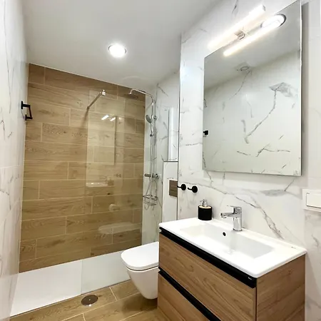 Perseo By Albir Proper Apartmán